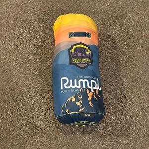 Rumpl puffy blanket
